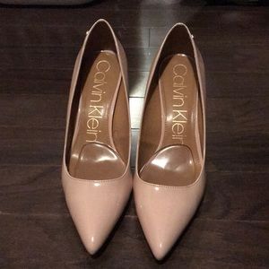 Soft pink Calvin Klein heels size 11